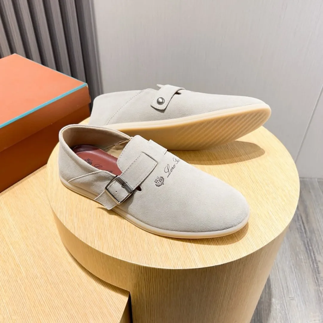 Factory price 420💰[loro piana] 2025 new moccasins, popular casual sneakers for street men. The shoes are made of first-layer suede leather uppers with rubber soles. They are classic. The complex craftsmanship and meticulous structure make the shoes light and soft, allowing you to walk comfortably and freely. Perfect for summer wear. Yardage: 38-45.
